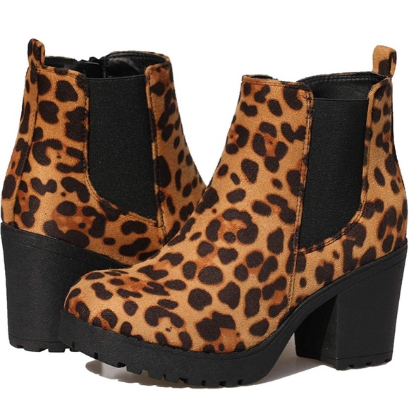Leopard Grunge Slip on Chunky Heel Booties - Picture 2 of 6